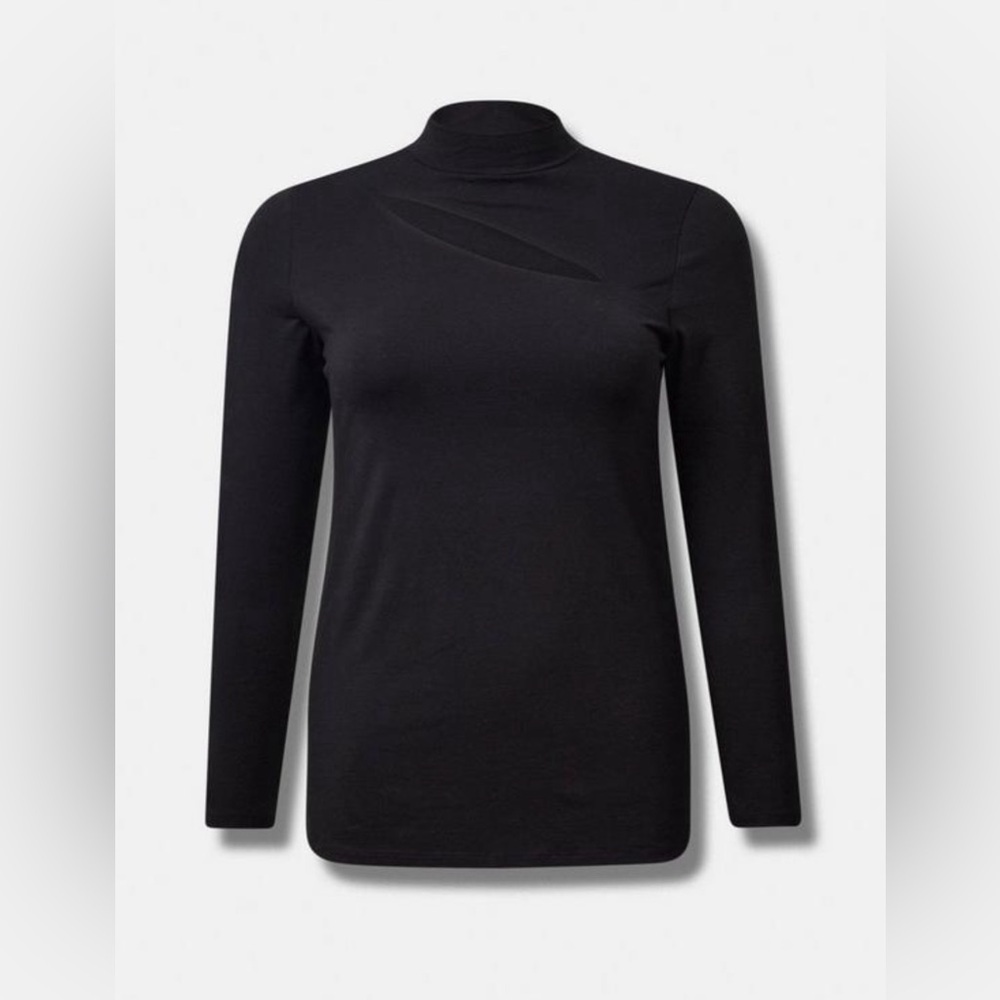 Torrid Foxy Mock Neck Cutout Long Sleeve Top Black Size 6 / 6X